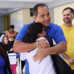 Entrega de kits escolares + fardamento (anos finais) (15)