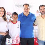 Entrega de kits escolares + fardamento (anos finais) (2)