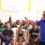 Entrega de kits escolares + fardamento (anos finais) (31)