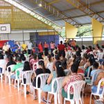 Entrega de kits escolares + fardamento (anos finais) (34)