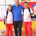 Entrega de kits escolares + fardamento (anos finais) (41)